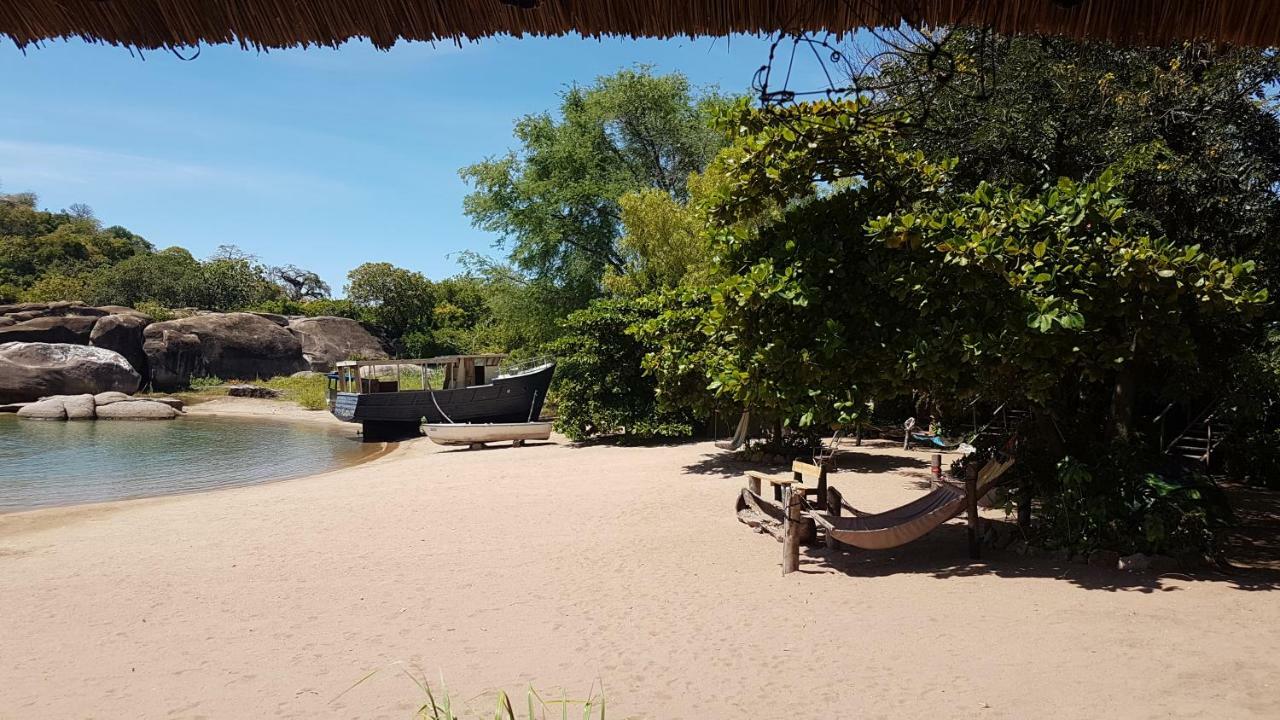 Mufasa Eco Lodge Monkey Bay Luaran gambar