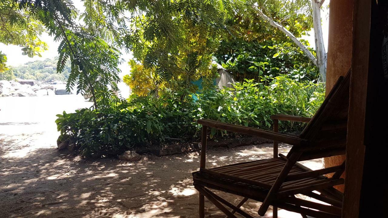Mufasa Eco Lodge Monkey Bay Luaran gambar