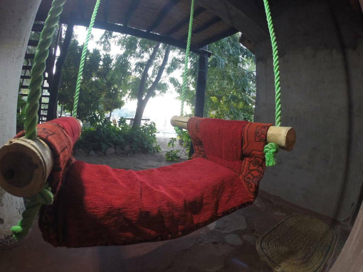 Mufasa Eco Lodge Monkey Bay Luaran gambar